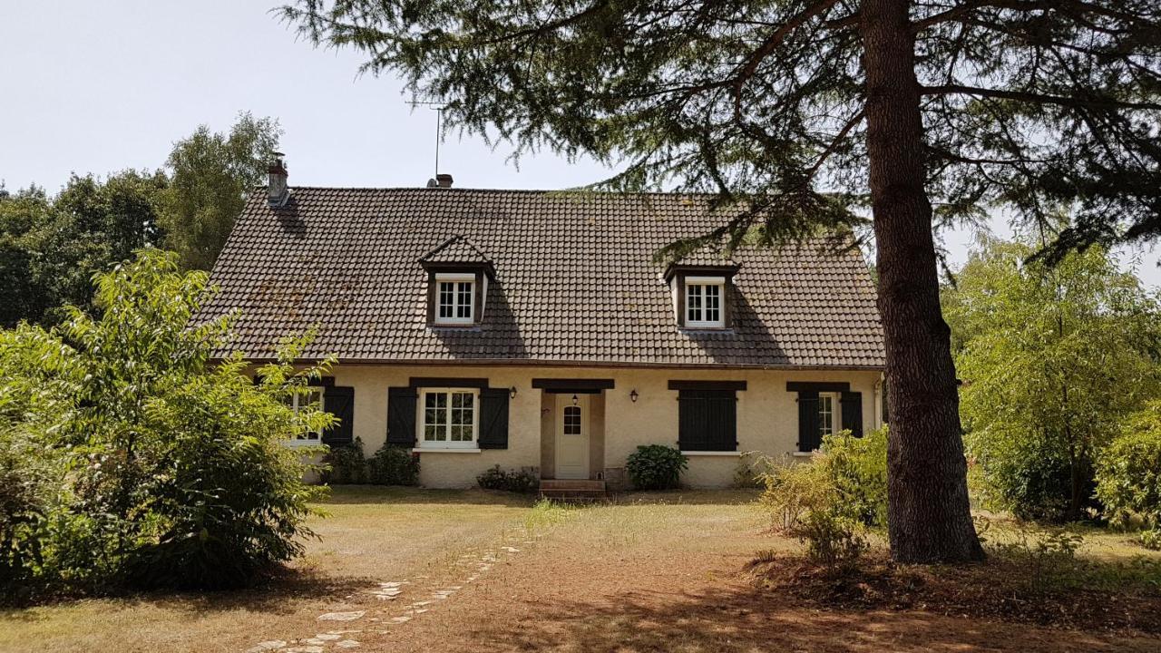 Le Clos Des Ecureuils Vouzon Exteriör bild